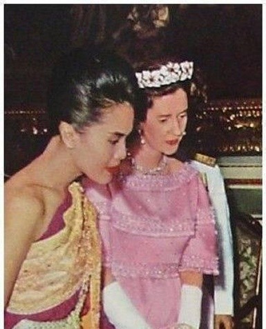 28歲詩麗吉出訪比利時,32歲法比奧拉優雅接待,兩個好命的王后 28歲詩麗吉出訪比利時,32歲法比奧拉優雅接待,兩個好命的王后