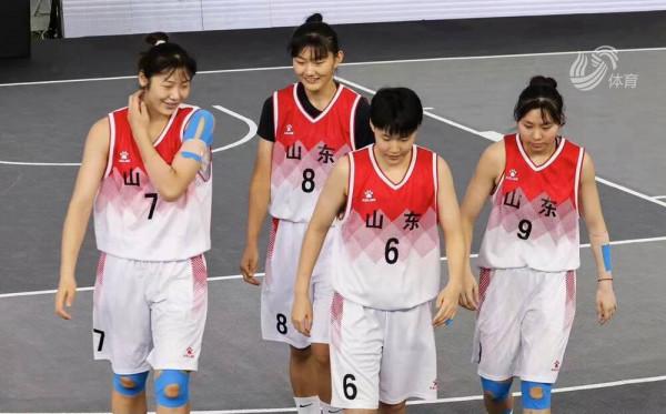 山東U19三人女籃斬獲全運會冠軍 教練欒明傑賽後有個小期待 山東U19三人女籃斬獲全運會冠軍 教練欒明傑賽後有個小期待