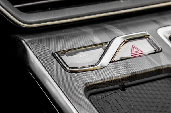 新車｜無邊框格柵造型科幻，首搭懷擋，哈弗神獸正式開啟預售