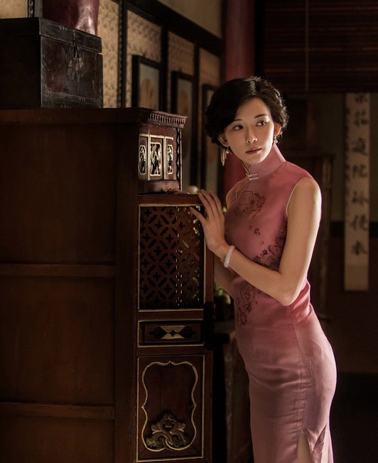 哪有什麼不惑中年,不過是越活越不要臉…… 哪有什麼不惑中年,不過是越活越不要臉……