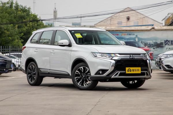 三菱歐藍德排氣筒異響怎麼回事？