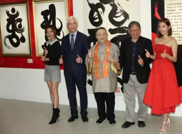 擔心!被曝情緒崩潰尋求醫療協助,TVB女星陳自瑤疑似因婚姻壓力 擔心!被曝情緒崩潰尋求醫療協助,TVB女星陳自瑤疑似因婚姻壓力