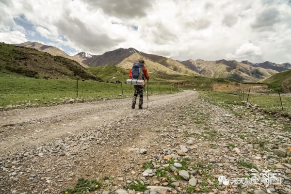 由死向生，阿尼瑪卿轉山