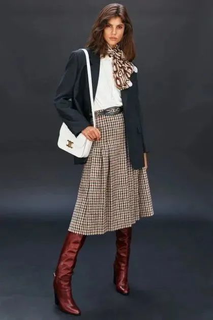 終於不流行露腳踝了!這才是秋冬最正確開啟方式 終於不流行露腳踝了!這才是秋冬最正確開啟方式