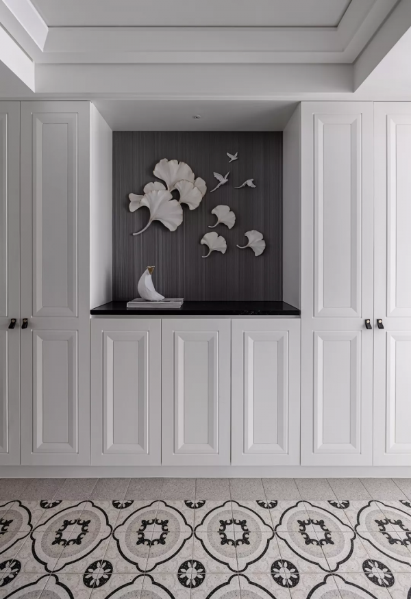 152m²現代美式,典雅中帶著淡淡的奢華與溫馨 152m²現代美式,典雅中帶著淡淡的奢華與溫馨