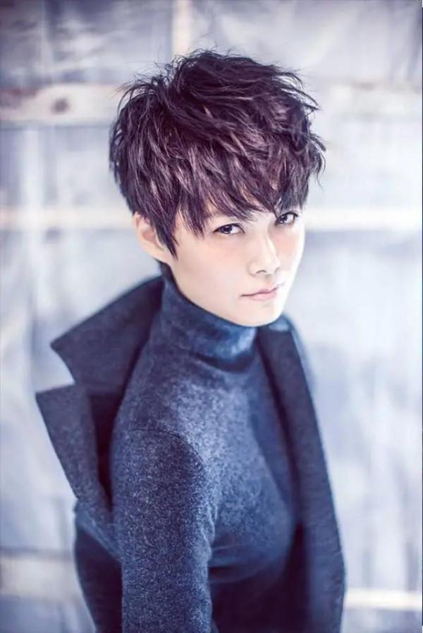 她越變越美的秘密,李宇春造型大分析 她越變越美的秘密,李宇春造型大分析