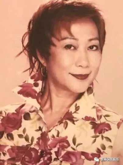 72歲“梅超風”的近照曝光，精神矍鑠身體硬朗，為何一生未嫁？