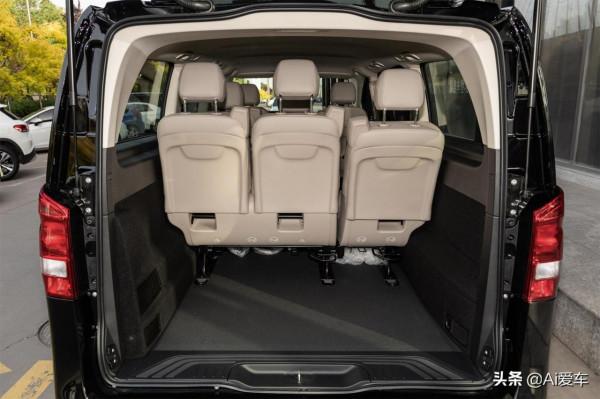 比別克GL8空間大牌面大,車價便宜的豪華大商務車,實拍賓士威霆 比別克GL8空間大牌面大,車價便宜的豪華大商務車,實拍賓士威霆