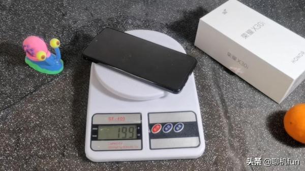 圖文|榮耀X30i完整評測報告,送父母或學生黨正合適 圖文|榮耀X30i完整評測報告,送父母或學生黨正合適