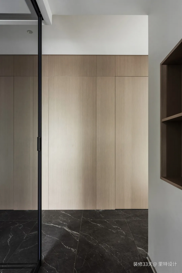 現代簡約質感四室大平層