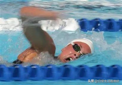 游泳技巧丨遊自由泳經常胳膊痠痛無力?發錯力了 游泳技巧丨遊自由泳經常胳膊痠痛無力?發錯力了