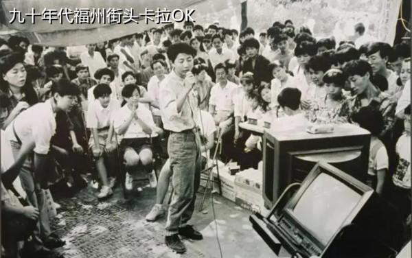 街頭唱K,不以唱功論英雄,這新奇節目讓我對湖南衛視刮目相看 街頭唱K,不以唱功論英雄,這新奇節目讓我對湖南衛視刮目相看