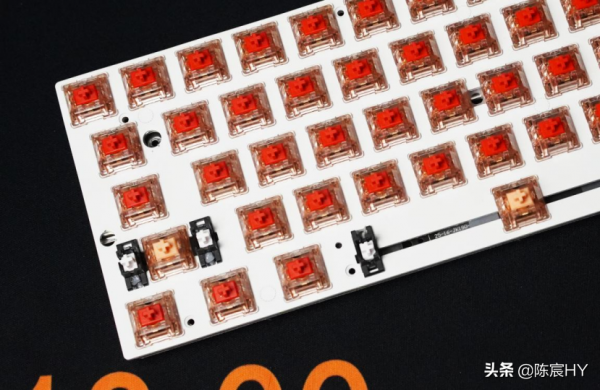 小呆蟲Lite Gasket機械鍵盤深度測評：極致靜音是如何練成的？