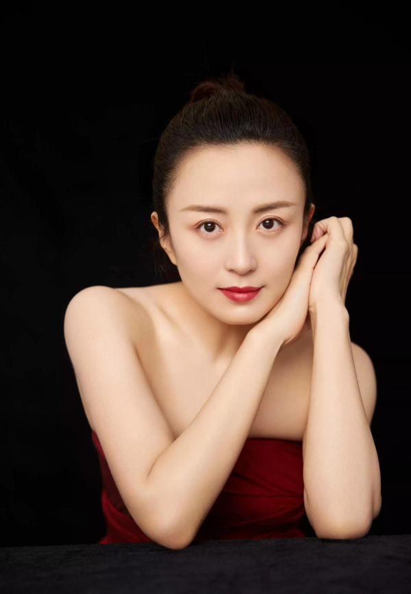 “愛心大使”楊童舒:優雅美麗溫婉迷人高畫質寫真集(1) “愛心大使”楊童舒:優雅美麗溫婉迷人高畫質寫真集(1)