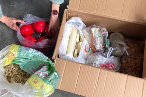 湖北老家寄來的6樣“土特產”，別的地方還真沒有，有口福了