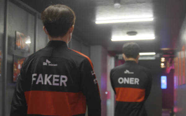 英雄聯盟：LPL五個隊伍進入戰力排行榜，RNG反超GEN來到第四名