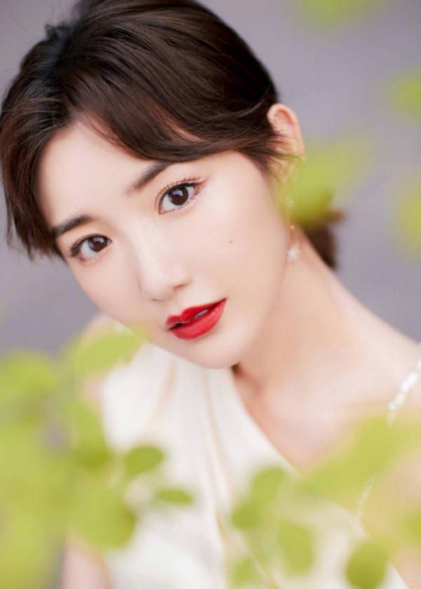 中國內地女演員毛曉彤 中國內地女演員毛曉彤