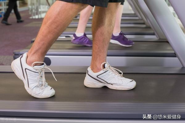 健身穿什麼鞋子合適？選擇這3款訓練鞋，讓你的健身效果翻倍