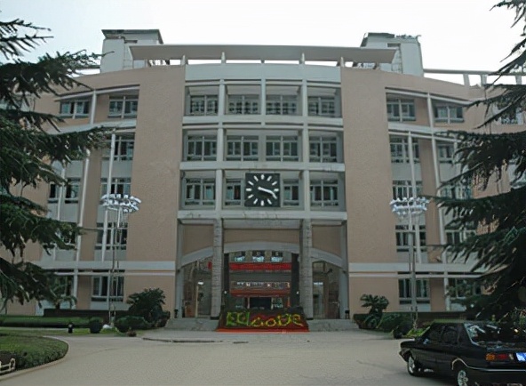 陝西省縣級中學10強榜單 你的母校上榜了嗎? 陝西省縣級中學10強榜單 你的母校上榜了嗎?