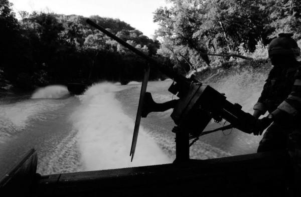 世紀名槍美國勃朗寧M2HB重機槍，上能對空，下能對地