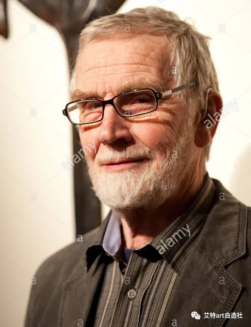 獨特的裝飾雕塑家約翰莫里斯