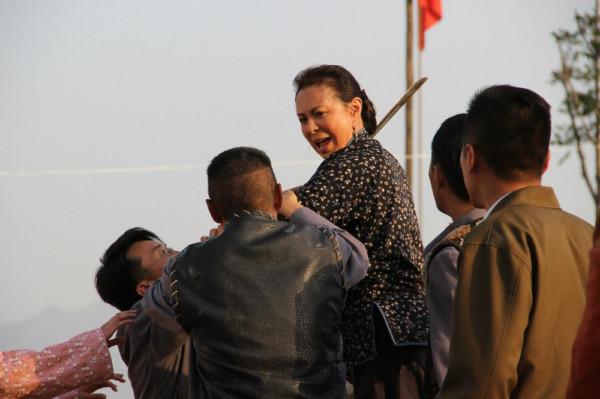 “任長霞”劉佳：淡出演藝圈10年，46歲翻紅，守了父親骨灰8年