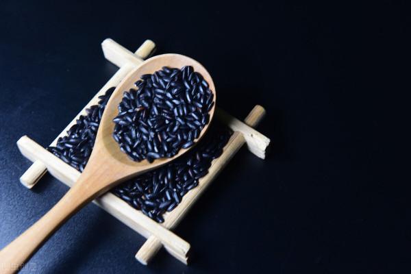 含鈣量超出你的想象,卻很普通的蔬菜和糧食,你知道有哪些? 含鈣量超出你的想象,卻很普通的蔬菜和糧食,你知道有哪些?