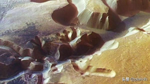 太陽系中最大的瀑布,去瞧瞧去 太陽系中最大的瀑布,去瞧瞧去