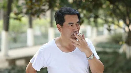 “老幹部”廖京生的坎坷成名史，和他生命中深愛的一個女人