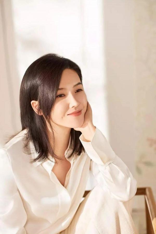 歌手轉行成演員,人氣越來越紅啦 歌手轉行成演員,人氣越來越紅啦