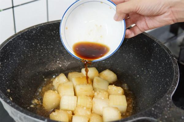 學會冬瓜這樣吃,一頓能幹兩碗飯,不放肉也很香,上桌湯汁都不剩 學會冬瓜這樣吃,一頓能幹兩碗飯,不放肉也很香,上桌湯汁都不剩