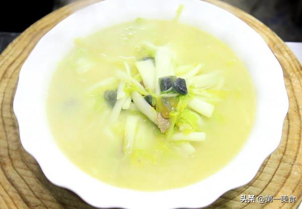 在家不用高湯也能做出上湯娃娃菜，多加這個調料，味道一樣鮮香