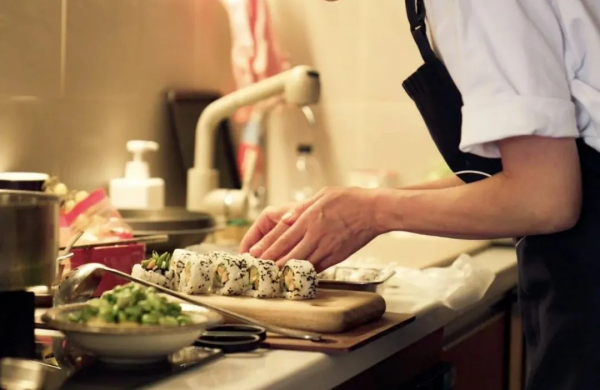 從180㎡搬到45㎡，三口之家越住越小，女兒卻說現在最好