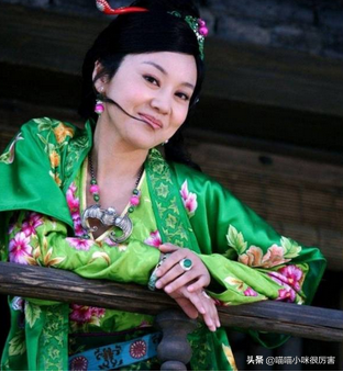 土氣太胖臉凹陷，這8位女星年輕時候很一般，老了卻越來越好看