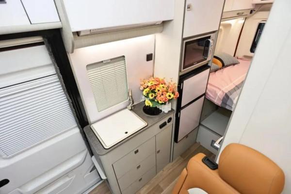 瑞弗啟界R600 上汽大通V90底盤 空間堪比C型 內外豪華符合年輕人審美