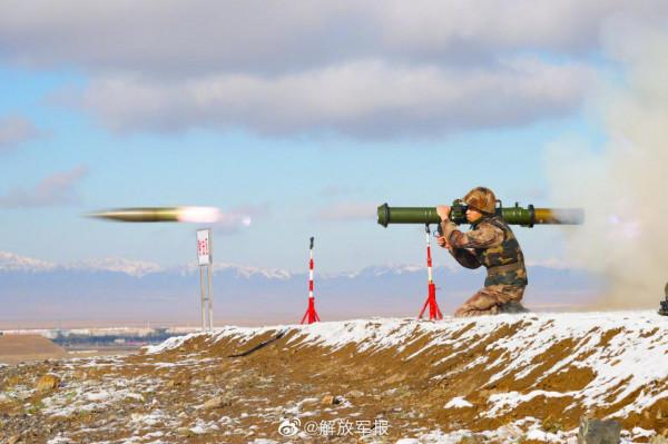 隔屏都有震感 一起來看實彈射擊現場