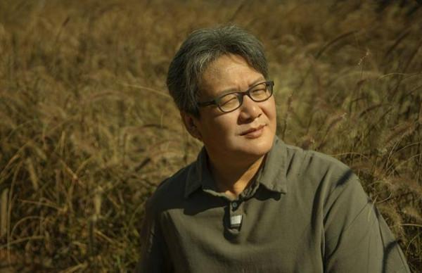 《刀背藏身》沒上映,《詩眼倦天涯》沒上映,這個導演想幹嘛? 《刀背藏身》沒上映,《詩眼倦天涯》沒上映,這個導演想幹嘛?