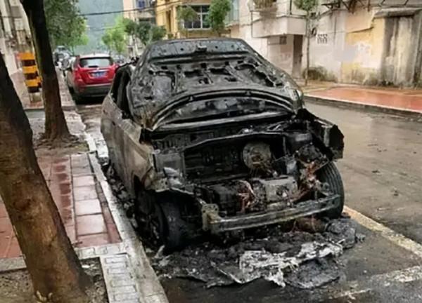 沃爾沃新能源車爆炸?事情沒這麼簡單 沃爾沃新能源車爆炸?事情沒這麼簡單