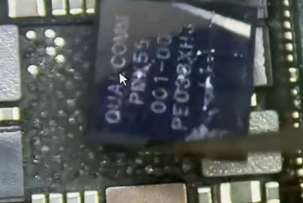 iPhone 12 無服務且耗電大