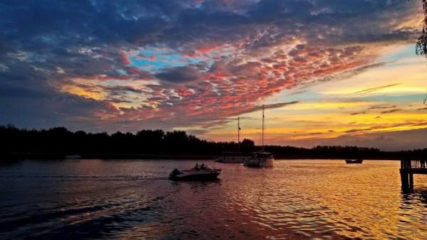 不用去國外，我國國內也有最美的海灘
