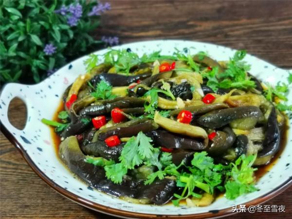 中秋節家宴，分享10道家常冷盤做法，有葷有素，家裡來客人不犯愁