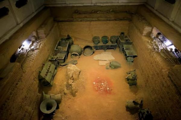 古人也瘋狂,這些女性收藏家才是真正的收藏範兒 古人也瘋狂,這些女性收藏家才是真正的收藏範兒