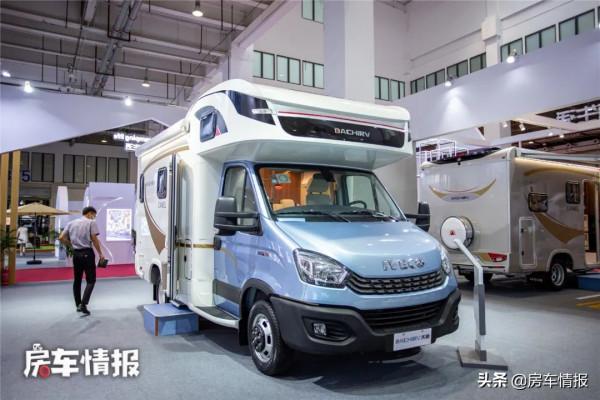 新款國產房車設計牛！5種充電模式1小時就充滿，廁所秒變大淋浴間