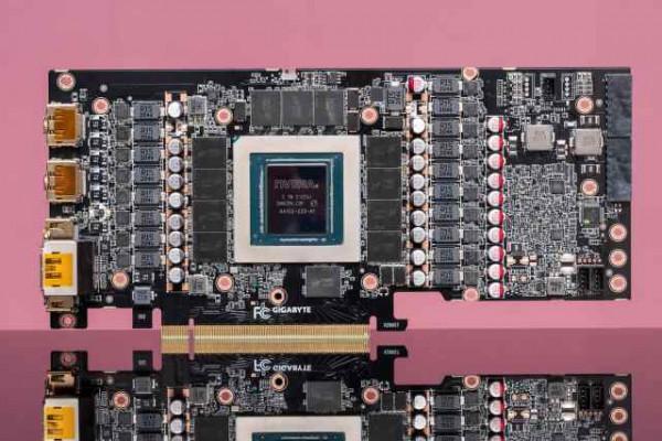 4K高幀率遊戲猛將，技嘉魔鷹RTX 3080 Ti顯示卡評測