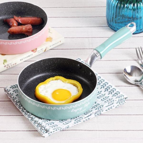 寶媽廚房必備廚具:一口顏值高、價效比也高的煎鍋 寶媽廚房必備廚具:一口顏值高、價效比也高的煎鍋