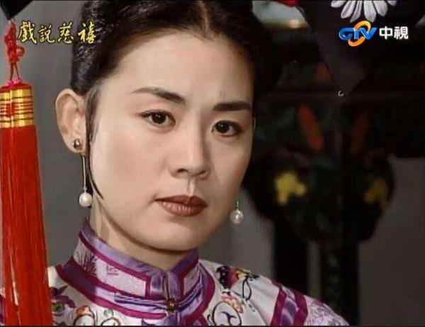 當4位內地大美人，遇到港臺經典女神，顏值差距就出來了