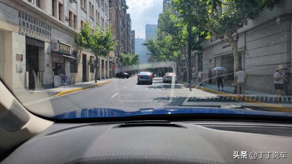 試駕賽力斯華為智選SF5：20多萬1000公里續航的“華為”值嗎？