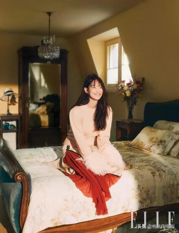 組圖：《海岸村恰恰恰》女星申敏兒開年大片，治癒笑顏清新溫暖