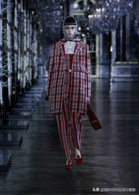 2021/22秋冬流行趨勢中,這些關鍵點不能錯過 2021/22秋冬流行趨勢中,這些關鍵點不能錯過