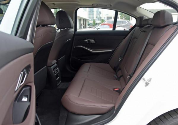 寶馬3系新老款配置差異對比，家用首推325i M運動套裝